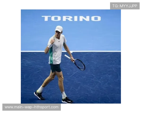 辛纳掉拍仍能救球逆天