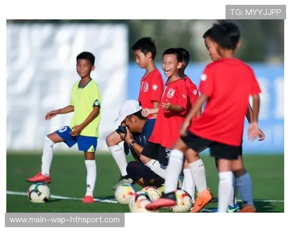 青训是否强化比赛视频分析能力的日常训练，青训纪录片